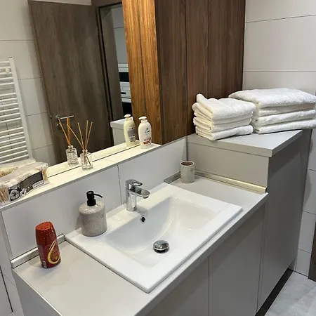 Appartamento Apartmán, Private Garage With Free Parking