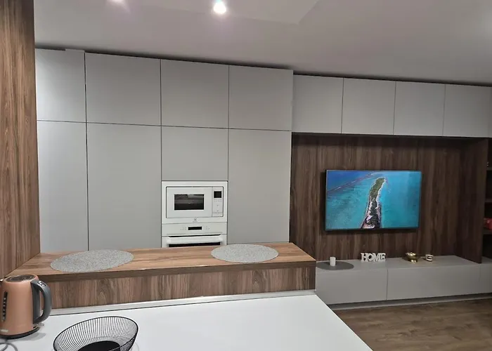 Daire Apartman, Private Garage With Free Parking