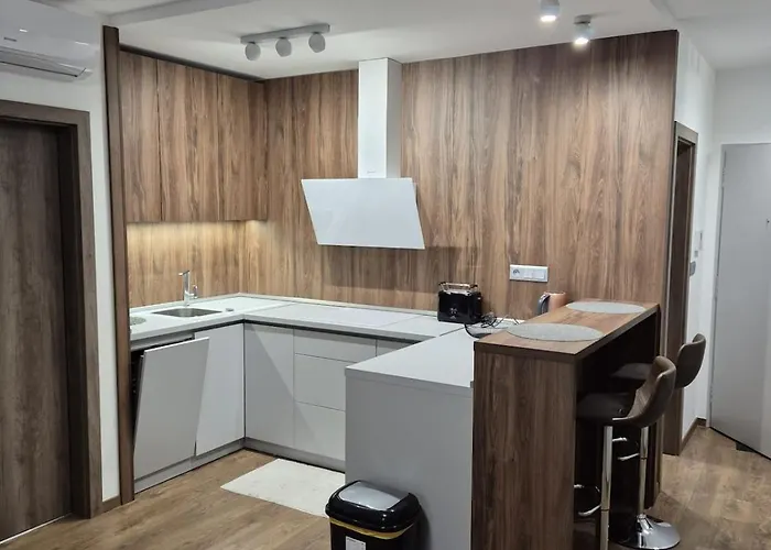 Daire Apartman, Private Garage With Free Parking *