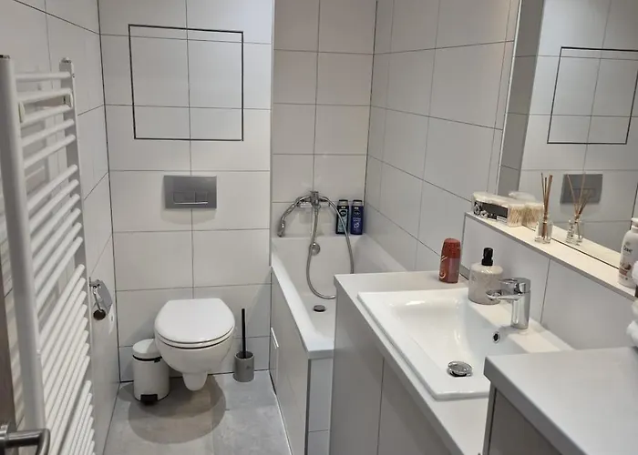 Apartman, Private Garage With Free Parking Daire